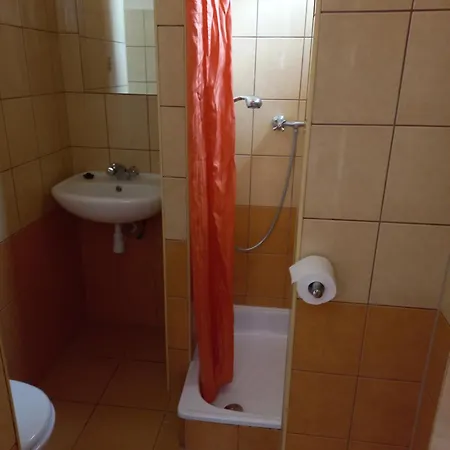 Pokoje Goscinne Bella *